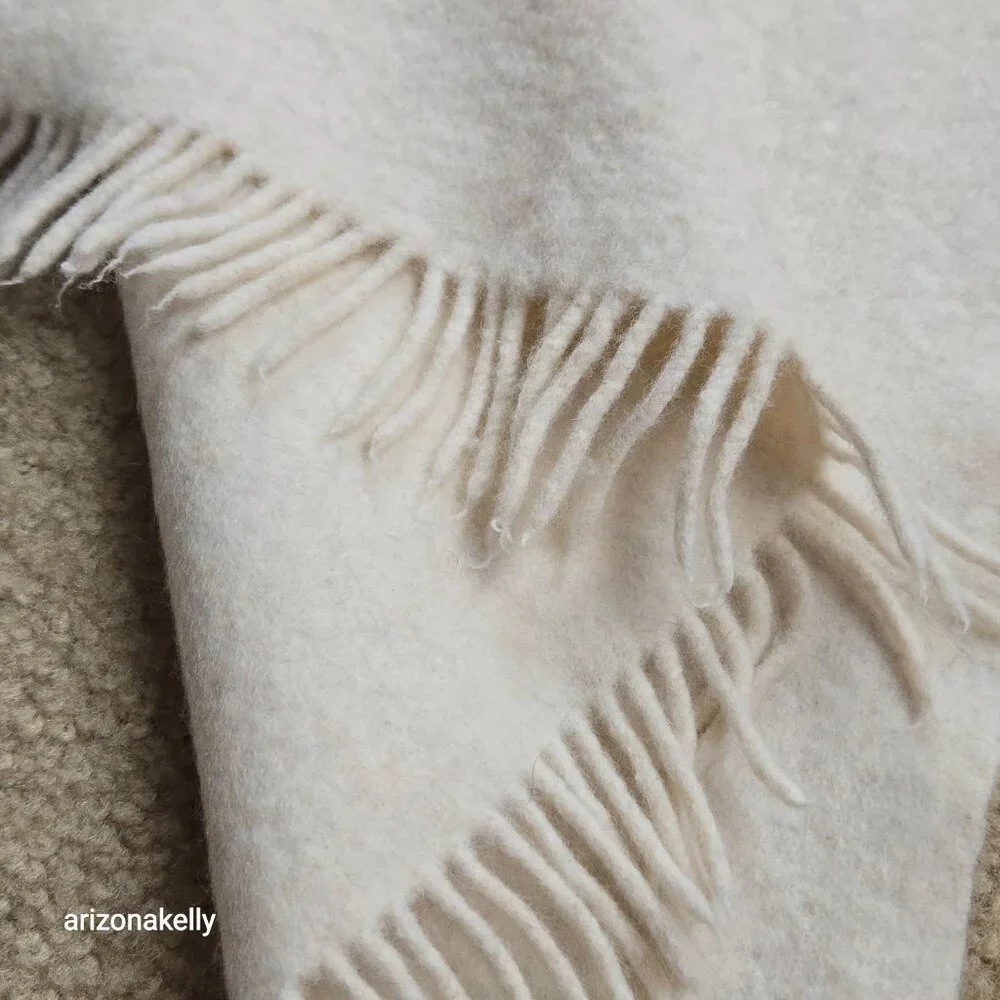 Felted Cashmere Scarf THICK ivory - Picture 3 of 16